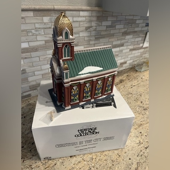 Department 56 Christmas in The City Series - Picture 3 of 6